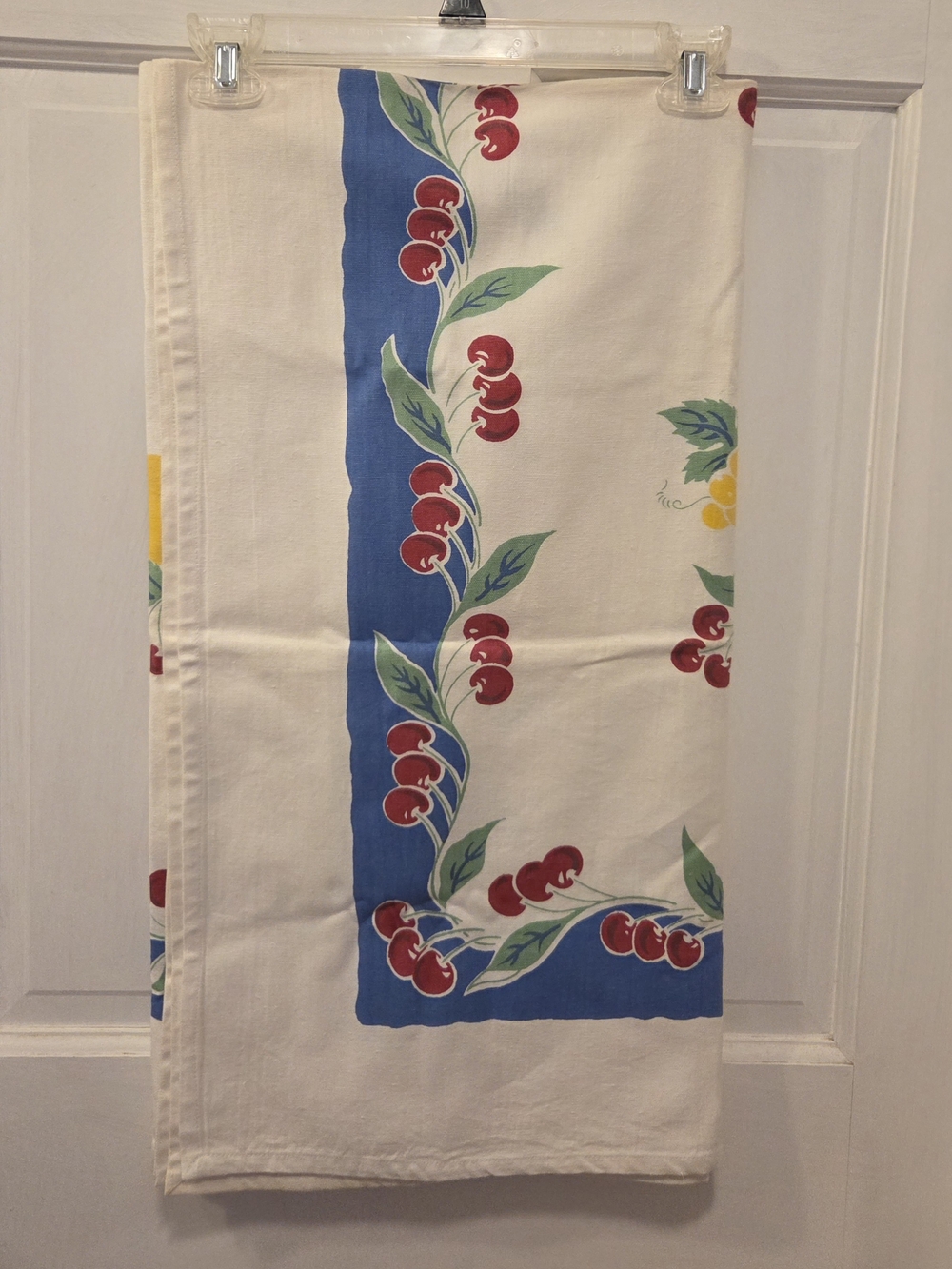 Crate&Barrel Fruit Print Kitchen Table Cloth- Red, Blue, Yellow, Green 52x52 - Picture 2 of 4
